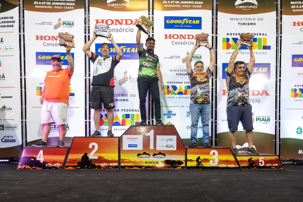 Wescley Dutra conquista seu sétimo título do Cerapió nos quadriciclos